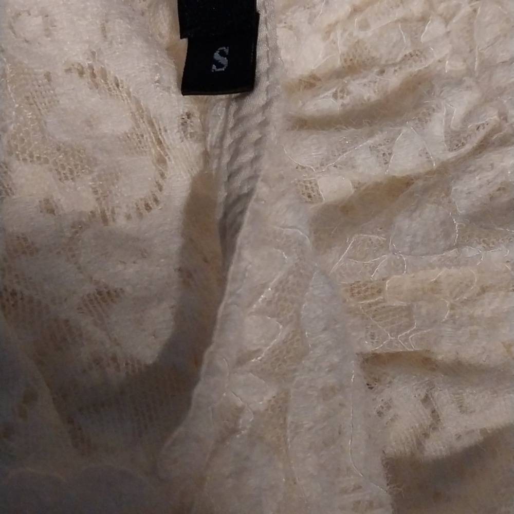 Luxveer Dressy Lace Tops or Sweater for Women V Neck NWT Size S - Picture 11 of 12